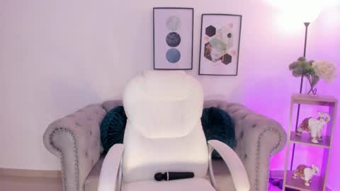 sharon_breezee online show from November 2025 05:07:02 AM