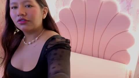 Snapshot of sharon_curvvy chatting on October 2025 03:26:01 AM Sharon Curvvy online show from October 2025 03:26:01 AM