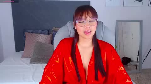 sharon_rosse__ online show from March 2025 04:00:02 PM