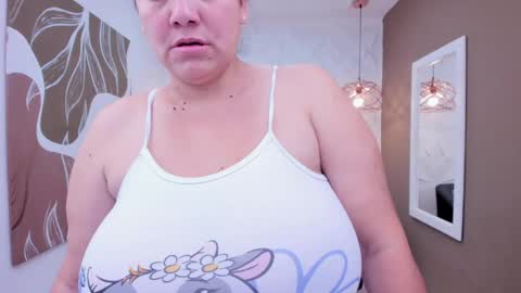 Snapshot of sharon_titts chatting on May 2026 11:07:02 AM sharon online show from May 2026 11:07:02 AM