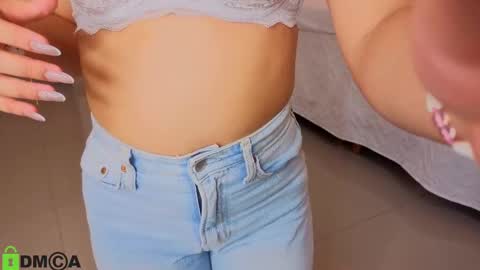 Snapshot of sharonn___ chatting on October 2025 04:20:02 AM Sharon online show from October 2025 04:20:02 AM