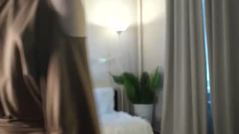 Sharon online show from June 2026 04:44:01 PM