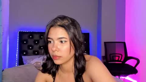 Snapshot of sharonstar13 chatting on February 2025 08:31:01 PM Sharon Star online show from February 2025 08:31:01 PM