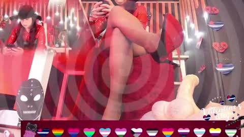 Snapshot of sharoon_gold chatting on February 2025 01:53:01 AM Your mistress Sharon online show from February 2025 01:53:01 AM