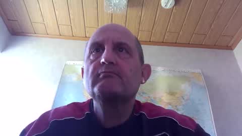 Snapshot of sharpshoder chatting on May 2026 10:30:01 AM Peter online show from May 2026 10:30:01 AM