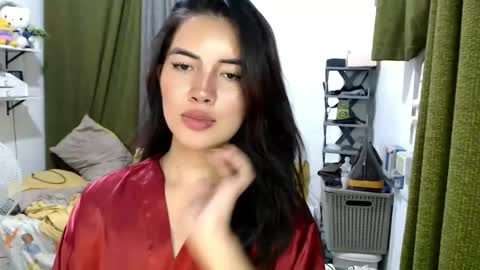 Snapshot of shasha_carreon chatting on May 2026 12:10:02 PM shasha online show from May 2026 12:10:02 PM