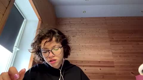 Viola online show from June 2026 09:22:02 AM