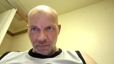 shawnford734 online show from May 2026 07:39:01 AM