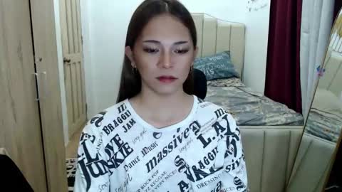 shawniee 3 online show from October 2025 02:23:02 AM