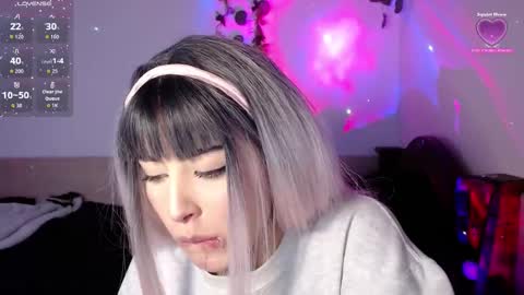 Shayla 3 online show from September 2025 08:09:01 PM