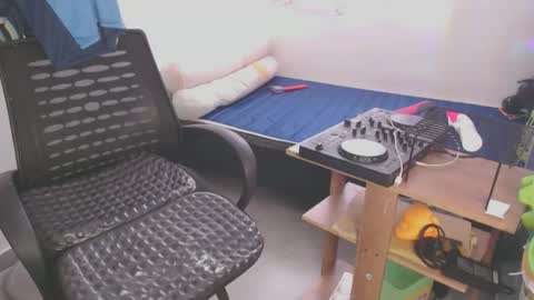 Shayna online show from February 2026 09:48:02 PM