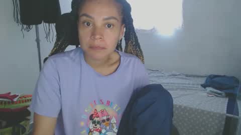 Shayna online show from April 2026 08:07:01 PM
