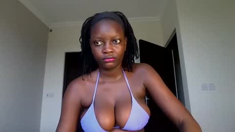 Snapshot of shayne_akinyi chatting on October 2025 04:44:02 AM Shayne online show from October 2025 04:44:02 AM