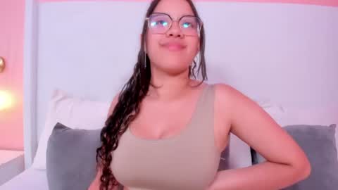 shayra_alina online show from June 2026 05:28:02 PM