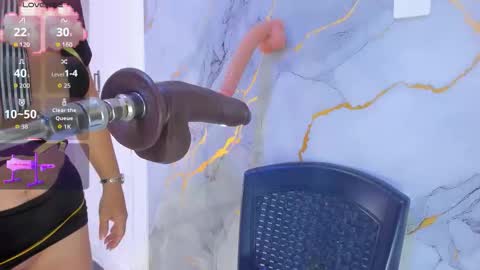 Snapshot of shayra_boobs1 chatting on November 2025 12:06:01 PM Shayra online show from November 2025 12:06:01 PM