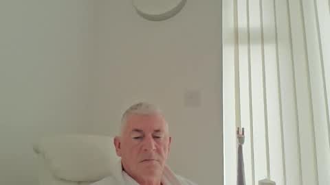 she52 online show from May 2026 06:42:02 AM
