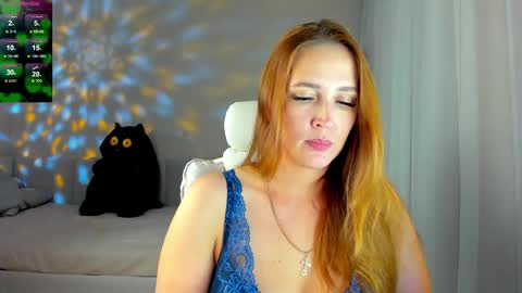 she_wolf1 online show from May 2026 02:13:01 PM