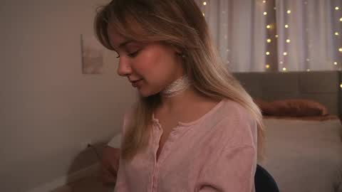 shebuny online show from April 2026 04:39:01 AM