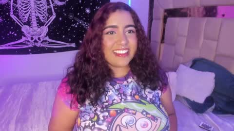 Snapshot of sheeylaroee chatting on January 2025 02:14:02 AM Heidy online show from January 2025 02:14:02 AM