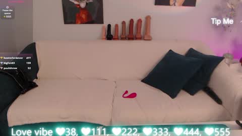 Snapshot of sheilaryan chatting on February 2025 07:51:02 AM Sheila GMT 2 Tuesday Wednesday Friday Saturday Sunday- 8 5 online show from February 2025 07:51:02 AM