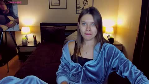 Alexis online show from January 2025 09:28:01 AM