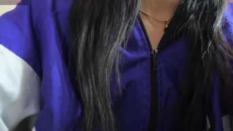 Snapshot of sheilly_brown chatting on October 2025 10:32:02 PM sheilly_brown online show from October 2025 10:32:02 PM