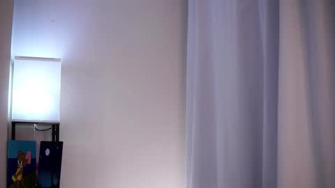 Lina online show from March 2026 01:28:01 PM