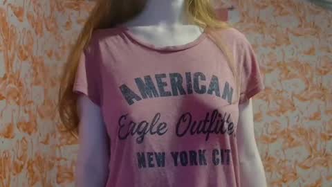 Snapshot of shelikessoymilk chatting on September 2025 08:25:01 PM Erika online show from September 2025 08:25:01 PM