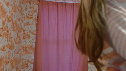 Snapshot of shelikessoymilk chatting on October 2025 07:38:02 PM Erika online show from October 2025 07:38:02 PM