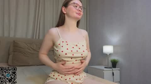 Kira online show from January 2025 04:10:01 AM