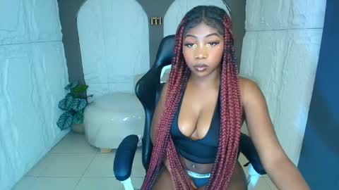 Snapshot of shelly_r chatting on May 2026 08:26:02 PM Shelly online show from May 2026 08:26:02 PM