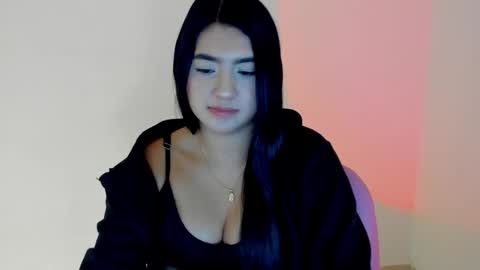 Snapshot of shellyrayhs1 chatting on November 2025 02:17:02 AM Shelly rayhs online show from November 2025 02:17:02 AM