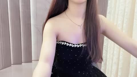 Snapshot of shellysan chatting on April 2026 06:19:01 AM Shelly online show from April 2026 06:19:01 AM