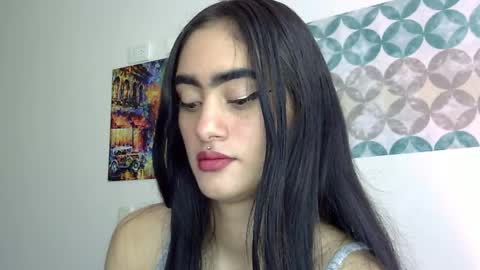 S H E L S Y online show from June 2026 05:02:02 PM
