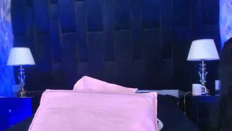 Shelsy online show from February 2025 11:54:02 AM