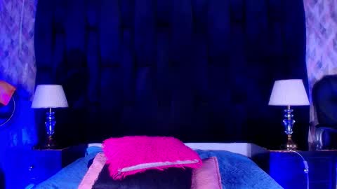 Shelsy online show from September 2025 11:54:02 AM