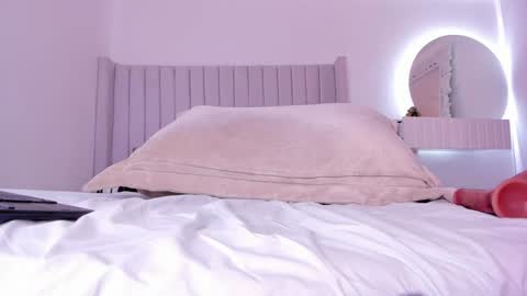 shelynna_azzul online show from January 2025 11:32:02 PM