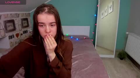 ShelyMoon online show from February 2025 01:43:02 AM
