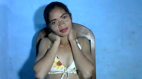 Snapshot of shena_power chatting on May 2026 06:03:01 PM Stasy online show from May 2026 06:03:01 PM