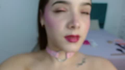 Snapshot of shenahot_ chatting on July 2026 11:42:02 PM Shena online show from July 2026 11:42:02 PM