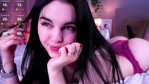 Snapshot of sheragroepper chatting on June 2026 02:33:01 PM Mira online show from June 2026 02:33:01 PM
