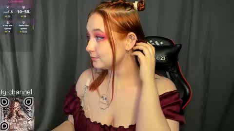 Snapshot of sherifka_ chatting on December 2025 03:17:02 PM Anna online show from December 2025 03:17:02 PM