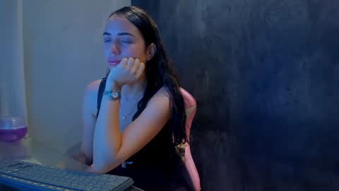 Snapshot of sherilkwang_ chatting on January 2025 10:35:02 AM .. Sherilk .. online show from January 2025 10:35:02 AM