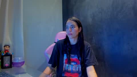 Snapshot of sherilkwang_ chatting on January 2025 10:22:01 AM .. Sherilk .. online show from January 2025 10:22:01 AM