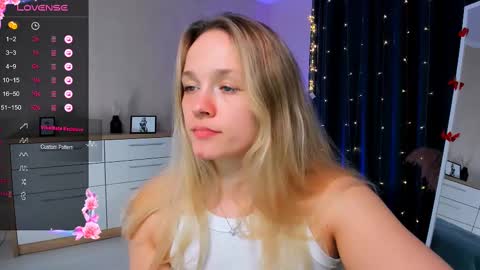 Snapshot of sherill_brill chatting on March 2025 08:59:01 PM Sheril online show from March 2025 08:59:01 PM