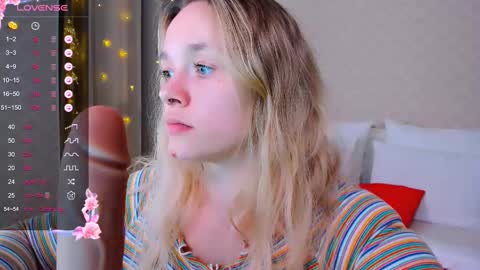 Snapshot of sherill_brill chatting on March 2025 01:59:02 PM Sheril online show from March 2025 01:59:02 PM