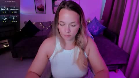 Snapshot of sherill_brill chatting on September 2025 07:52:02 AM Sheril online show from September 2025 07:52:02 AM