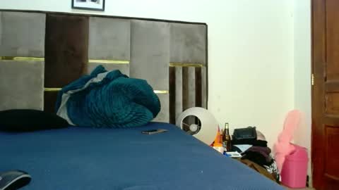 Sherry l online show from March 2025 03:20:01 PM