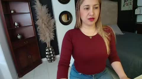 sheryl_jones online show from May 2026 12:54:02 PM