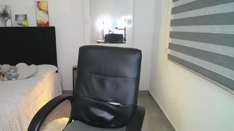 Sheryl Stone2 online show from February 2025 06:25:02 AM